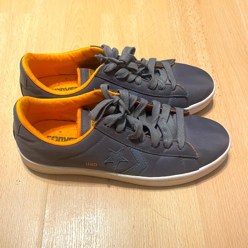 Gray Converse - image 3